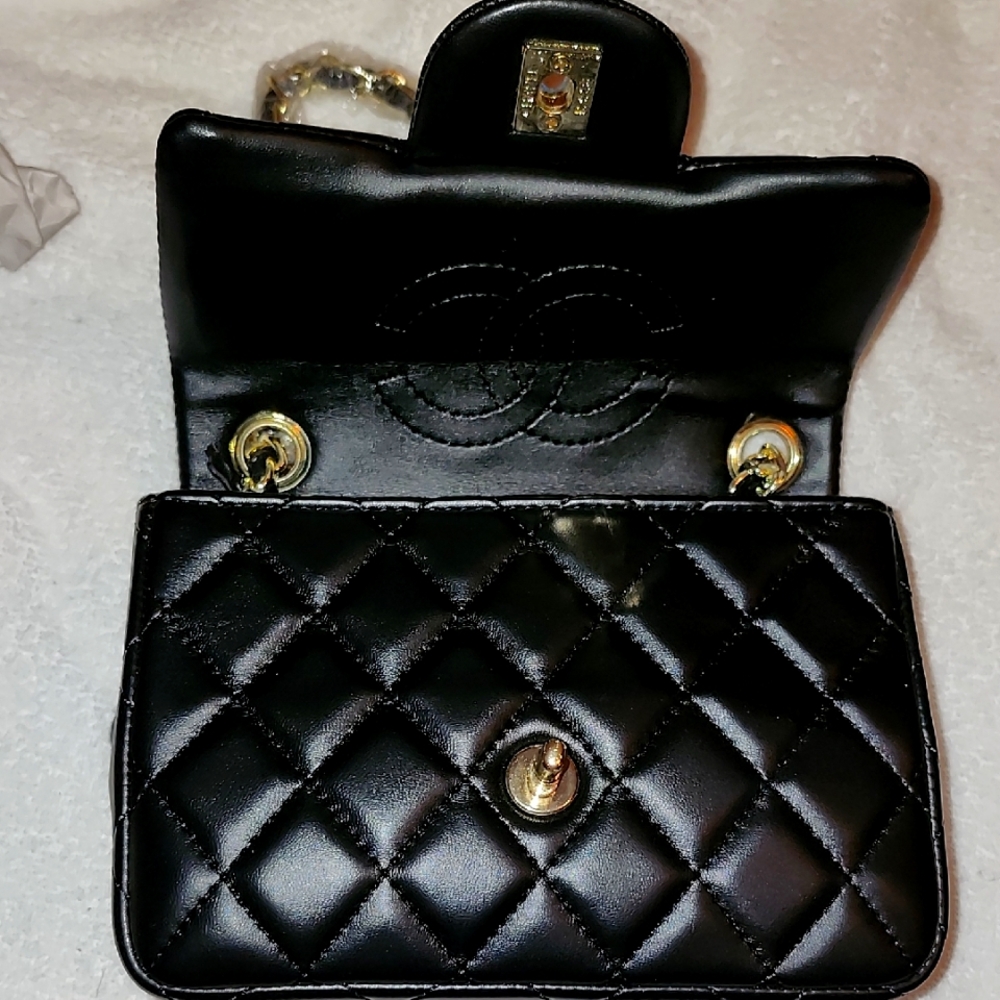 LADIES Chanel Crossbody Bag